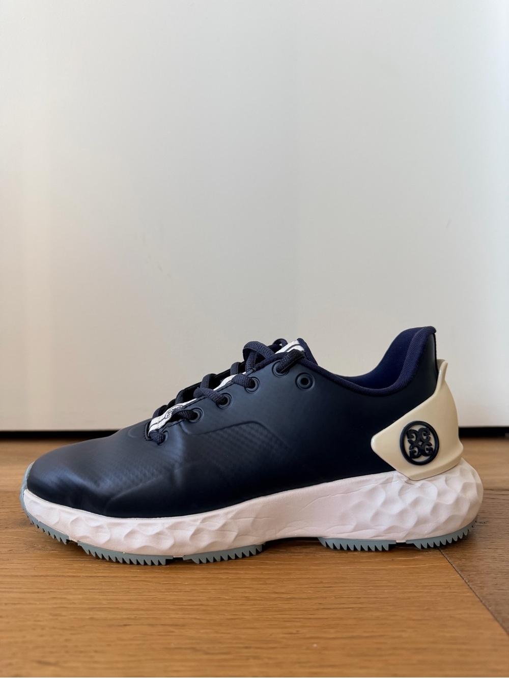 G/FORE MG4+ Womens Golf Shoes US 7 Twilight Navy Spikeless